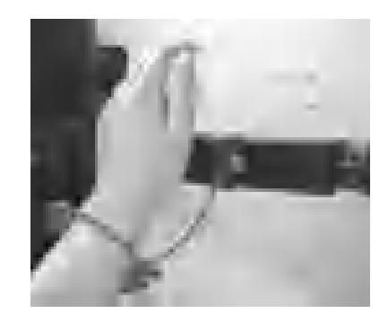 Pozycja wyłącznika bezpieczeństwa w silniku