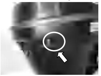 Stały strumień wody ze wskaźnika kontrolnego chłodzenia