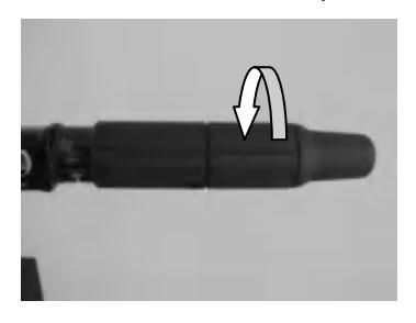 Zamknięty gaz podczas wybierania biegu wstecznego