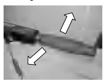 Przesuwanie rumpla w celu zmiany kursu