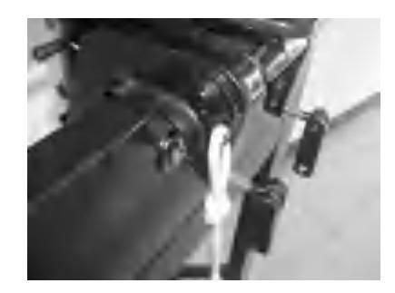 Mocowanie linki zabezpieczającej silnik do pawęży