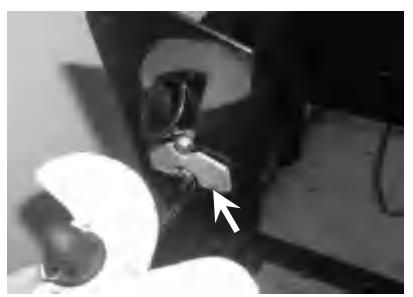 Umiestnenie vonkajšej anódy na spodnej časti nohy