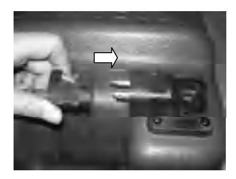 Podłączenie złącza paliwowego