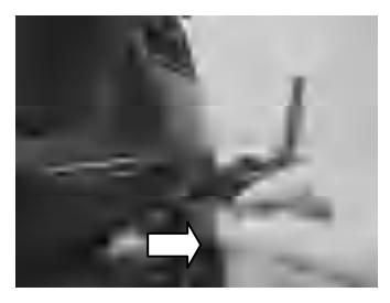 Odłączanie przewodu paliwowego model elektryczny