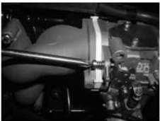 Gear oil level plug location on lower unit