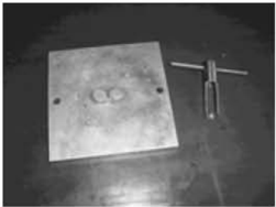 Valve spring compressor special tool