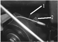 Valve clearance adjustment on exhaust valve