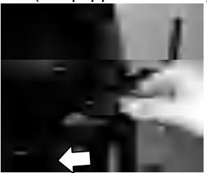 Zusammendrücken der Handpumpe beim Modell F25/20BW