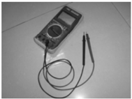 Pulsed coil peak voltage measurement setup